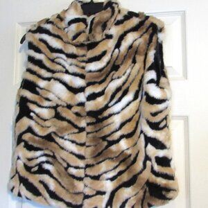 CEJON ACCESSORIES INC. Tiger Print Faux Fur Sleeveless Vest  Size M